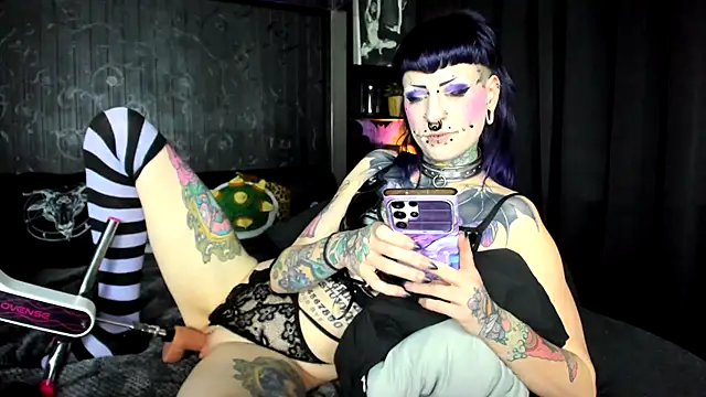 Snapshot of Purple_Coffin666 chatting on 22, 2, 2026 Purple Coffin666 online show from 22, 2, 2026