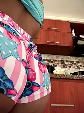 Snapshot of doll_celeste20 chatting on 24, 9, 2025 doll celeste20 online show from 24, 9, 2025