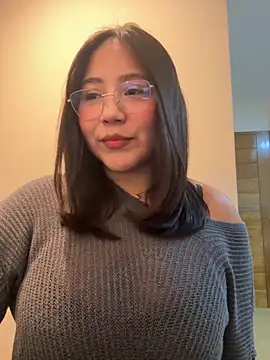 Snapshot of kittyfresita chatting on 8, 11, 2025 kittyfresita online show from 8, 11, 2025