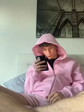 MiguelRausch online show from 11, 11, 2025