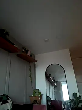 Snapshot of DakotaShelby chatting on 12, 9, 2025 DakotaShelby online show from 12, 9, 2025