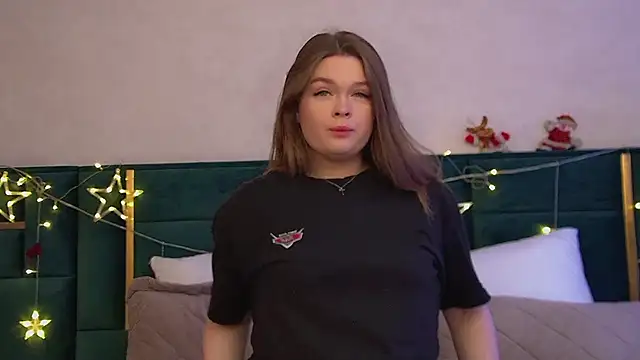 CrystalLyons online show from 18, 12, 2025