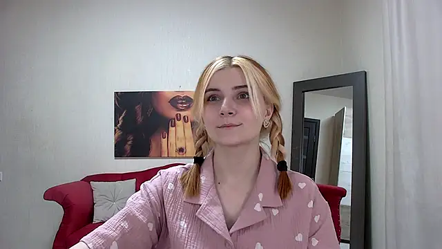 Snapshot of KellyStone chatting on 10, 2, 2025 KellyStone online show from 10, 2, 2025