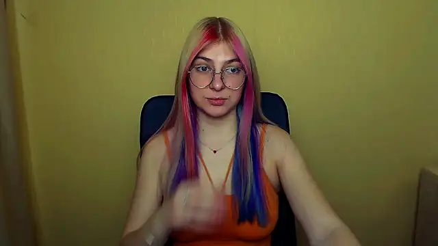 Luna Lush  online show from 19, 3, 2025