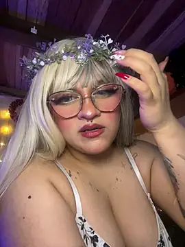 SophiaWeestt99 online show from 15, 2, 2026