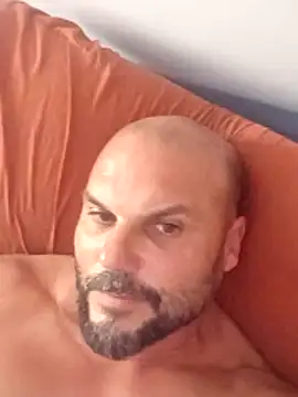 Snapshot of Javierchico chatting on 18, 6, 2026 Javierchico online show from 18, 6, 2026