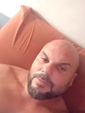 Javierchico online show from 29, 7, 2026