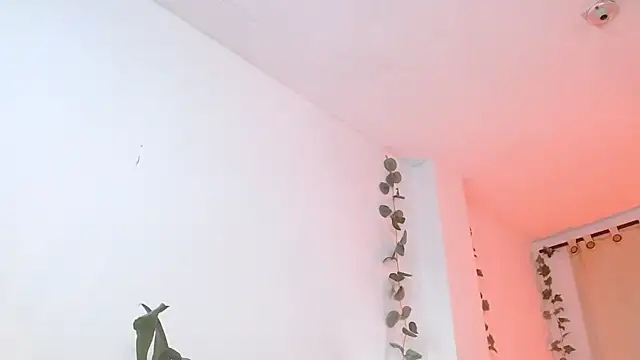 Tommyfoxboy online show from 5, 3, 2025