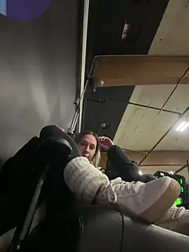 Snapshot of M1ssyk1ssy chatting on 3, 1, 2025 M1ssyk1ssy online show from 3, 1, 2025