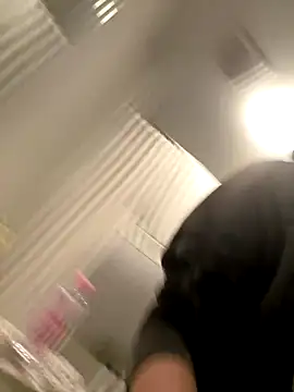 Snapshot of M1ssyk1ssy chatting on 5, 11, 2025 M1ssyk1ssy online show from 5, 11, 2025