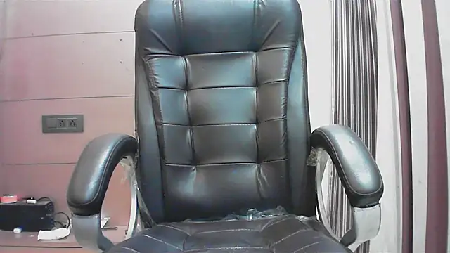 Snapshot of collage_hoty chatting on 23, 9, 2025 collage hoty online show from 23, 9, 2025