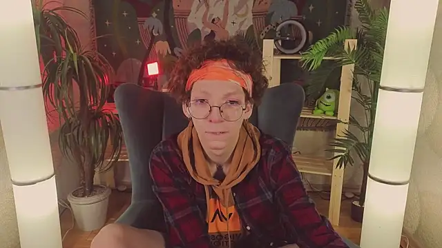 Snapshot of TommieH chatting on 5, 3, 2025 TommieH online show from 5, 3, 2025