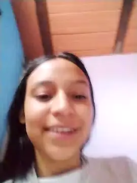 Snapshot of emma_ambar chatting on 12, 1, 2025 emma ambar online show from 12, 1, 2025