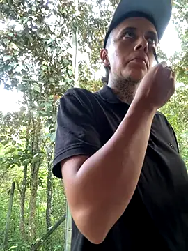 Snapshot of _PhillipBrown chatting on 4, 12, 2024 PhillipBrown online show from 4, 12, 2024