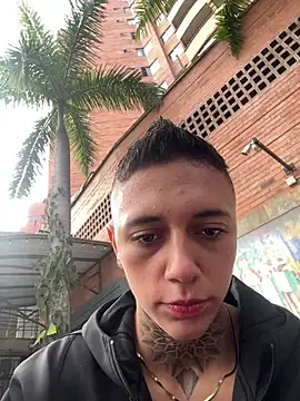 Snapshot of _PhillipBrown chatting on 4, 3, 2025 PhillipBrown online show from 4, 3, 2025