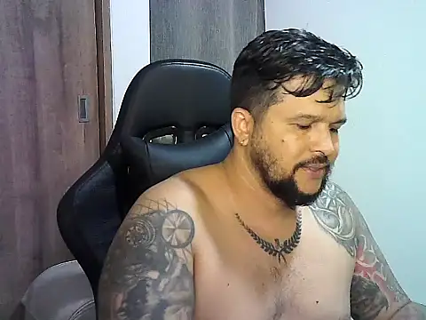 tupapito00 online show from 2, 4, 2026