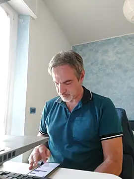 Snapshot of Marcolino183 chatting on 12, 5, 2026 Marcolino183 online show from 12, 5, 2026
