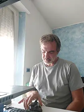 Snapshot of Marcolino183 chatting on 26, 5, 2026 Marcolino183 online show from 26, 5, 2026