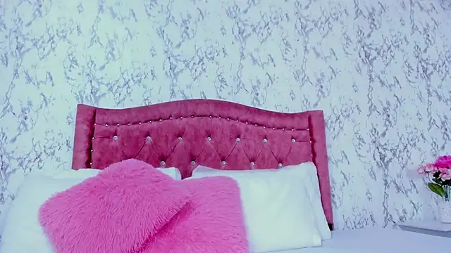 Snapshot of Mia_Malkovaa_ chatting on 14, 1, 2026 Mia Malkovaa online show from 14, 1, 2026