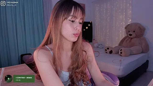 Snapshot of alice_guerin_ chatting on 8, 2, 2025 alice guerin  online show from 8, 2, 2025