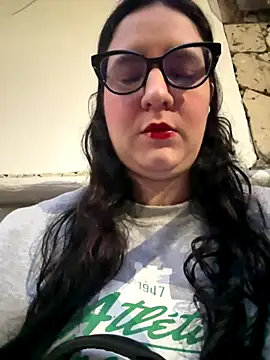 Soe Lara online show from 14, 10, 2025