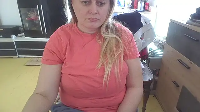 Meliss Official9 online show from 6, 4, 2026