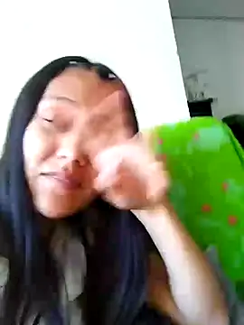 Catalehia Milk online show from 29, 1, 2025