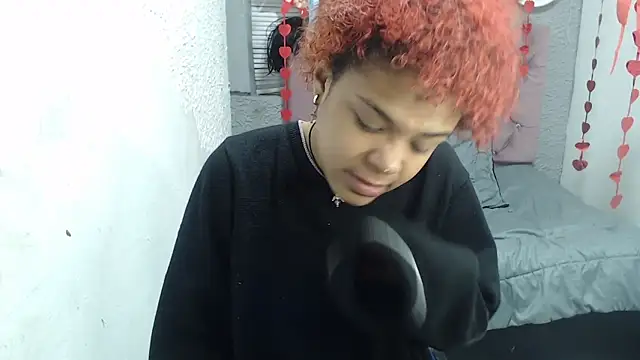 Snapshot of vainillaplaypussy chatting on 26, 2, 2025 vainillaplaypussy online show from 26, 2, 2025