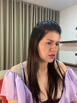 Snapshot of Alice_Biel chatting on 27, 12, 2024 Alice Biel online show from 27, 12, 2024