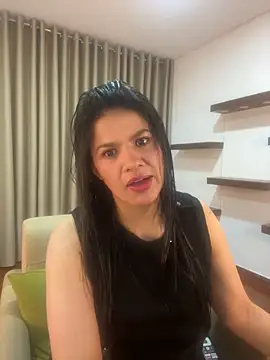 Snapshot of Alice_Biel chatting on 20, 1, 2025 Alice Biel online show from 20, 1, 2025