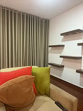 Snapshot of Alice_Biel chatting on 11, 2, 2025 Alice Biel online show from 11, 2, 2025