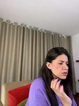 Snapshot of Alice_Biel chatting on 15, 6, 2026 Alice Biel online show from 15, 6, 2026