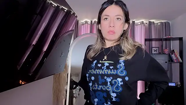 Snapshot of sexfire_lalita chatting on 1, 4, 2026 sexfire lalita online show from 1, 4, 2026