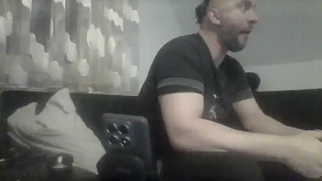 Snapshot of NewyorkDimi chatting on 24, 1, 2025 NewyorkDimi online show from 24, 1, 2025