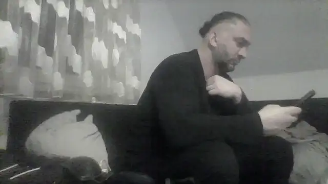 Snapshot of NewyorkDimi chatting on 16, 2, 2025 NewyorkDimi online show from 16, 2, 2025