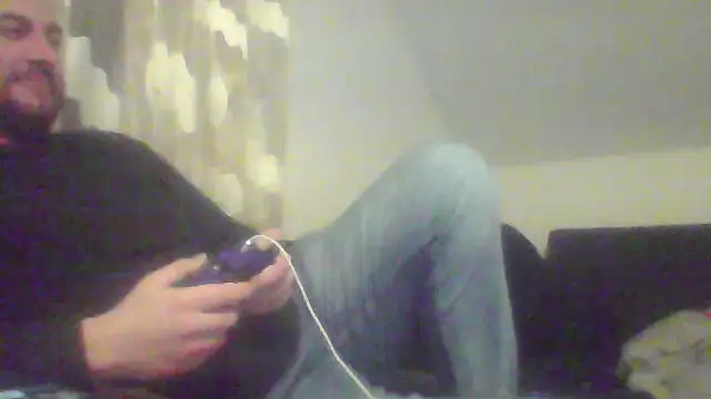 Snapshot of NewyorkDimi chatting on 16, 2, 2025 NewyorkDimi online show from 16, 2, 2025