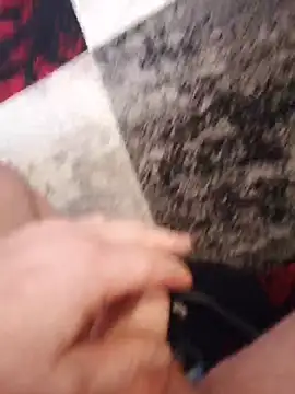 Snapshot of Warumnicht1980 chatting on 29, 10, 2025 Warumnicht1980 online show from 29, 10, 2025