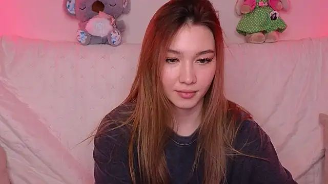 Snapshot of LuxuryGirl__ chatting on 4, 3, 2025 LuxuryGirl online show from 4, 3, 2025