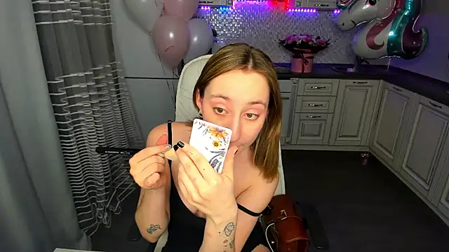 Snapshot of MelodyOfLovee chatting on 20, 1, 2025 MelodyOfLovee online show from 20, 1, 2025