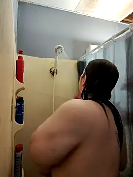 023Longandjuicy online show from 12, 11, 2025