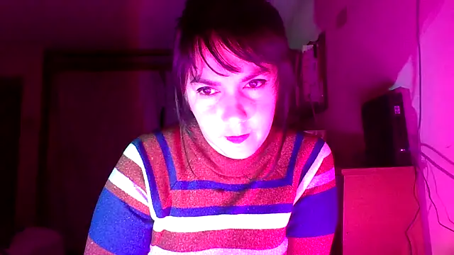 Snapshot of Tiramisu89 chatting on 23, 12, 2025 Tiramisu89 online show from 23, 12, 2025