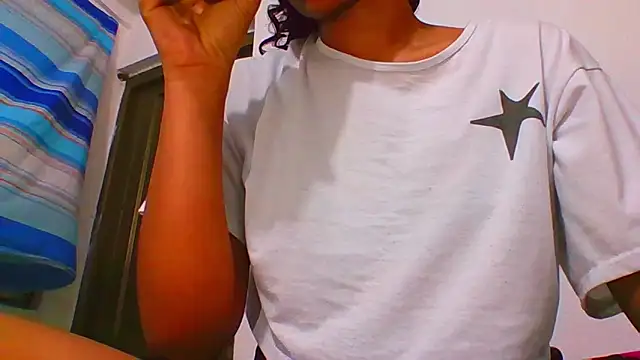 Snapshot of perverted_couple_- chatting on 13, 12, 2024 perverted couple - online show from 13, 12, 2024