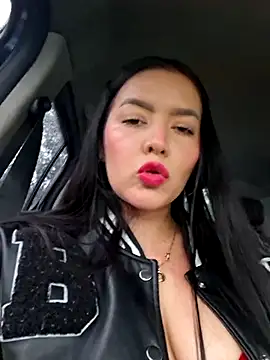 Anal Luucia online show from 13, 2, 2026