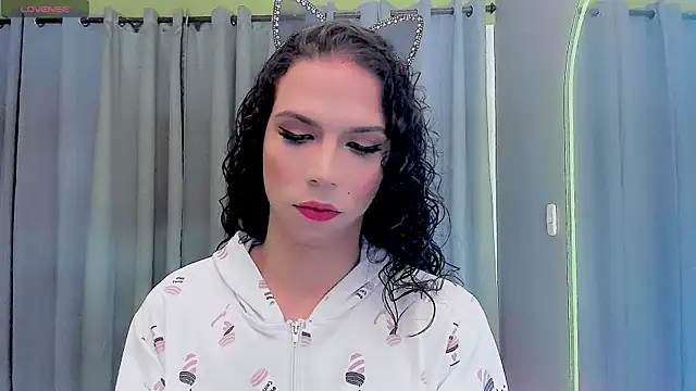 Snapshot of gatitavenecis chatting on 6, 3, 2025 gatitavenecis online show from 6, 3, 2025