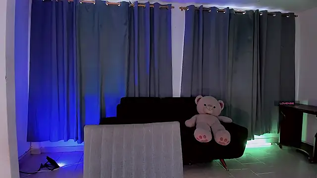 gatitavenecis online show from 22, 4, 2026