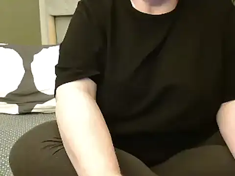 MarthaBriest online show from 5, 1, 2025