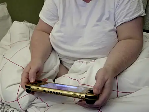 MarthaBriest online show from 3, 11, 2025