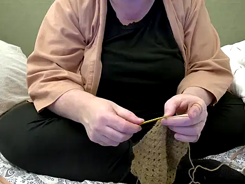 MarthaBriest online show from 11, 11, 2025