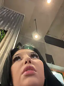 Tisha Busty online show from 16, 1, 2026