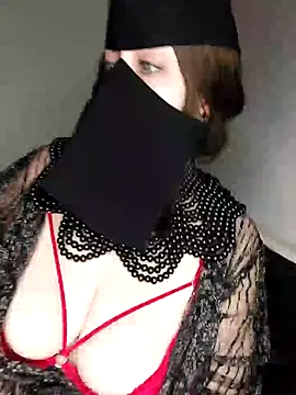 Snapshot of -Arab_milf- chatting on 31, 12, 2024 -Arab milf- online show from 31, 12, 2024